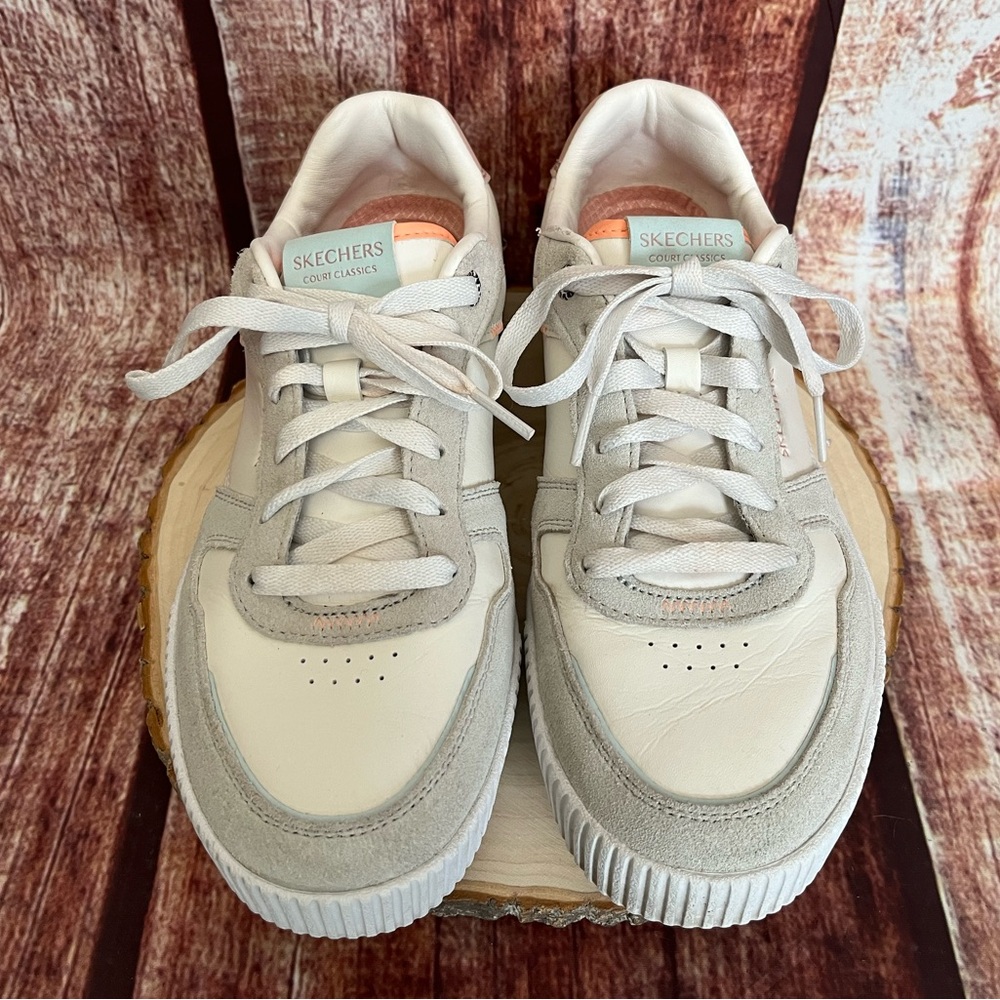 Skechers | Women's Jade Feline Instinct Sneakers - Picture 3 of 11